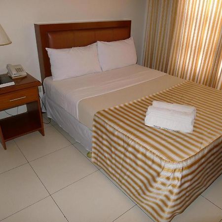 Hotel Cosmopolitan Baguio City Buitenkant foto