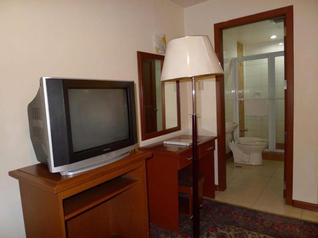 Hotel Cosmopolitan Baguio City Buitenkant foto